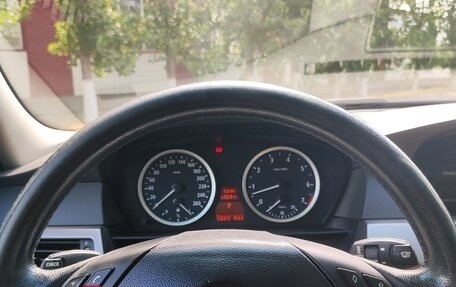 BMW 5 серия, 2004 год, 1 200 000 рублей, 5 фотография