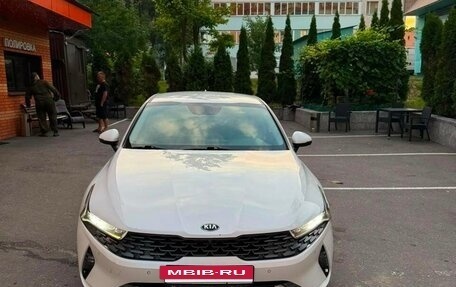 KIA K5, 2021 год, 2 100 000 рублей, 8 фотография