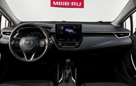 Toyota Corolla, 2023 год, 3 199 000 рублей, 18 фотография