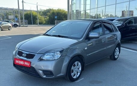 KIA Rio II, 2010 год, 600 000 рублей, 2 фотография