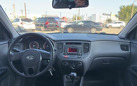 KIA Rio II, 2010 год, 600 000 рублей, 12 фотография