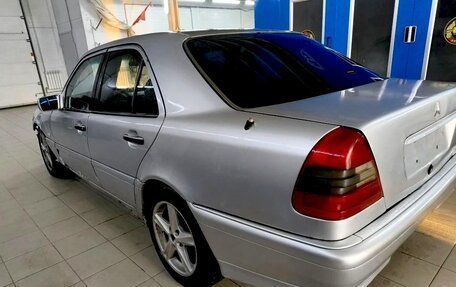 Mercedes-Benz C-Класс, 1994 год, 75 000 рублей, 2 фотография