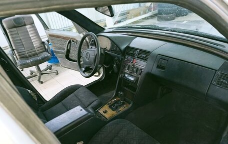 Mercedes-Benz C-Класс, 1994 год, 75 000 рублей, 3 фотография
