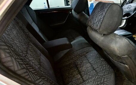 Mercedes-Benz C-Класс, 1994 год, 75 000 рублей, 4 фотография