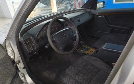Mercedes-Benz C-Класс, 1994 год, 75 000 рублей, 14 фотография