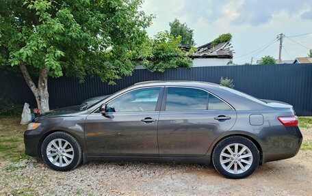 Toyota Camry, 2009 год, 1 250 000 рублей, 12 фотография