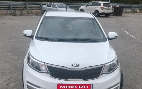 KIA Rio III рестайлинг, 2016 год, 1 050 000 рублей, 3 фотография
