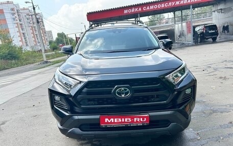 Toyota RAV4, 2019 год, 3 150 000 рублей, 1 фотография