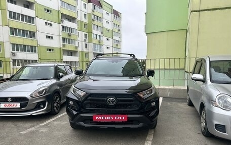 Toyota RAV4, 2019 год, 3 150 000 рублей, 8 фотография