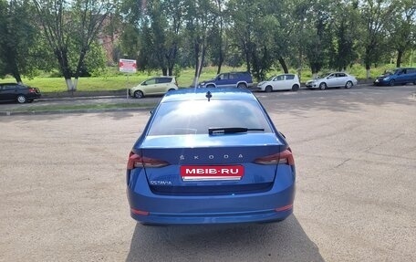 Skoda Octavia IV, 2021 год, 2 350 000 рублей, 6 фотография