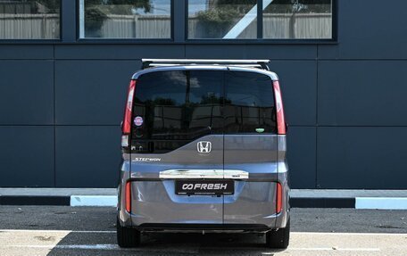 Honda Stepwgn IV, 2016 год, 1 549 000 рублей, 4 фотография