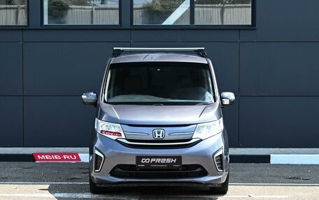 Honda Stepwgn IV, 2016 год, 1 549 000 рублей, 3 фотография