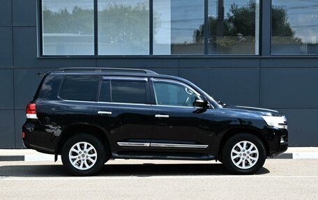 Toyota Land Cruiser 200, 2015 год, 5 494 000 рублей, 5 фотография