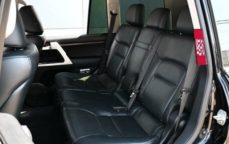 Toyota Land Cruiser 200, 2015 год, 5 494 000 рублей, 9 фотография