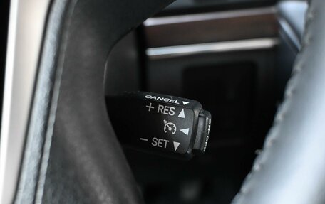 Toyota Land Cruiser 200, 2015 год, 5 494 000 рублей, 17 фотография