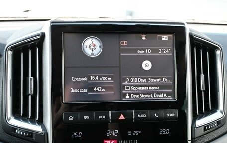 Toyota Land Cruiser 200, 2015 год, 5 494 000 рублей, 22 фотография