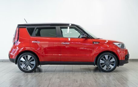 KIA Soul II рестайлинг, 2019 год, 1 799 000 рублей, 11 фотография