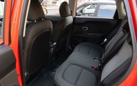 KIA Soul II рестайлинг, 2019 год, 1 799 000 рублей, 15 фотография