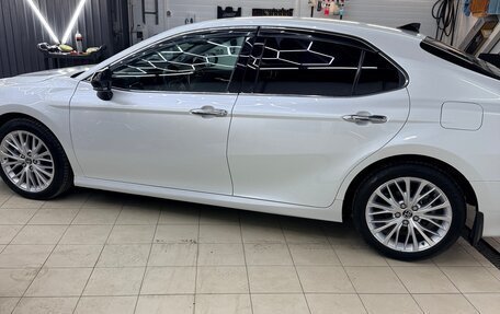 Toyota Camry, 2018 год, 2 470 000 рублей, 13 фотография