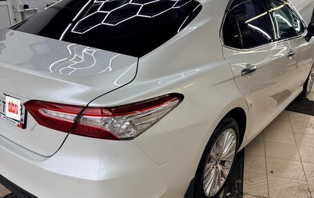 Toyota Camry, 2018 год, 2 470 000 рублей, 9 фотография