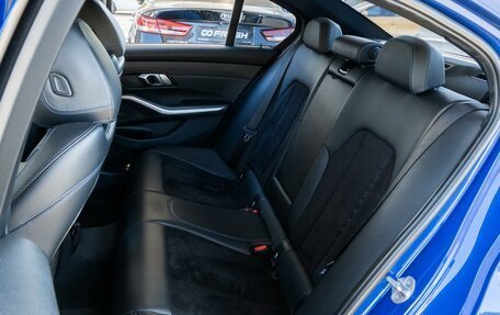 BMW 3 серия, 2019 год, 3 650 000 рублей, 12 фотография