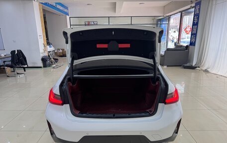 BMW 3 серия, 2022 год, 3 431 000 рублей, 12 фотография