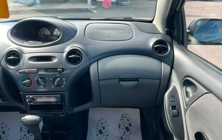 Toyota Echo, 2003 год, 499 999 рублей, 18 фотография