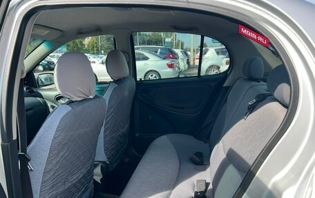 Toyota Echo, 2003 год, 499 999 рублей, 11 фотография