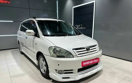 Toyota Ipsum II, 2002 год, 750 000 рублей, 7 фотография