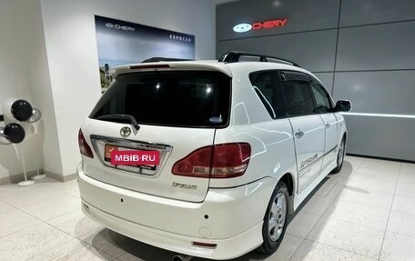 Toyota Ipsum II, 2002 год, 750 000 рублей, 5 фотография