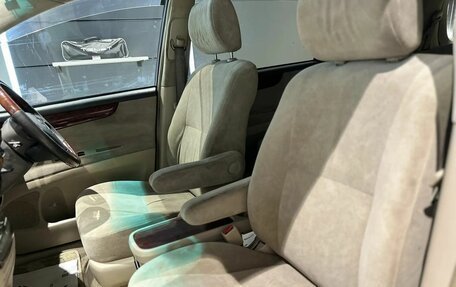 Toyota Ipsum II, 2002 год, 750 000 рублей, 19 фотография