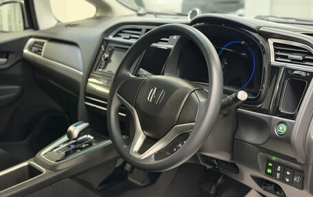 Honda Shuttle II, 2016 год, 1 195 000 рублей, 11 фотография
