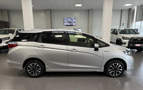 Honda Shuttle II, 2016 год, 1 195 000 рублей, 6 фотография