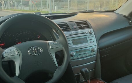 Toyota Camry, 2008 год, 895 000 рублей, 9 фотография