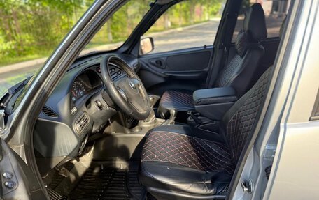 Chevrolet Niva I рестайлинг, 2010 год, 520 000 рублей, 6 фотография