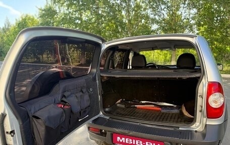 Chevrolet Niva I рестайлинг, 2010 год, 520 000 рублей, 9 фотография