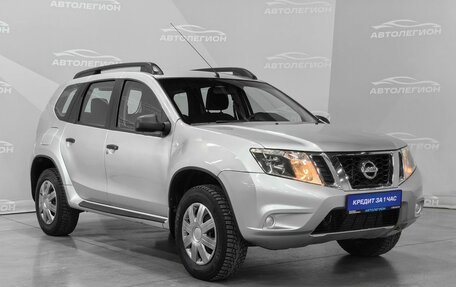 Nissan Terrano III, 2017 год, 855 000 рублей, 6 фотография