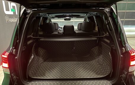 Toyota Land Cruiser 200, 2017 год, 8 300 000 рублей, 35 фотография