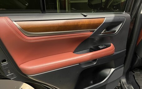 Lexus LX III, 2017 год, 7 600 000 рублей, 21 фотография