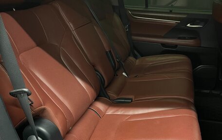 Lexus LX III, 2017 год, 7 600 000 рублей, 20 фотография