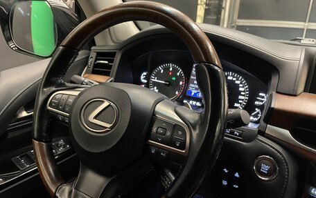 Lexus LX III, 2017 год, 7 600 000 рублей, 26 фотография