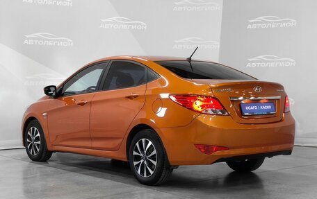 Hyundai Solaris II рестайлинг, 2015 год, 1 050 000 рублей, 3 фотография
