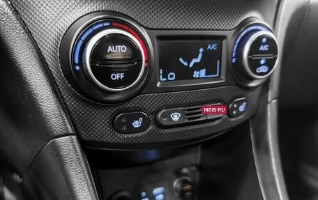 Hyundai Solaris II рестайлинг, 2015 год, 1 050 000 рублей, 20 фотография