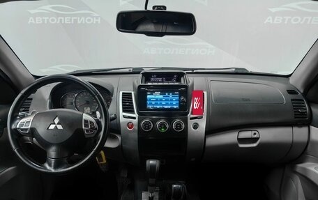 Mitsubishi Pajero Sport II рестайлинг, 2014 год, 1 820 000 рублей, 9 фотография