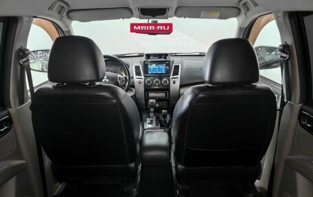 Mitsubishi Pajero Sport II рестайлинг, 2014 год, 1 820 000 рублей, 19 фотография