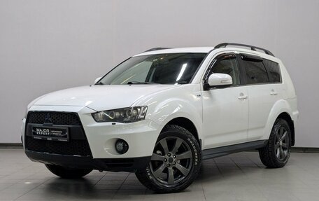 Mitsubishi Outlander III рестайлинг 3, 2011 год, 1 500 000 рублей, 1 фотография