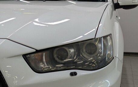 Mitsubishi Outlander III рестайлинг 3, 2011 год, 1 500 000 рублей, 9 фотография