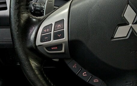 Mitsubishi Outlander III рестайлинг 3, 2011 год, 1 500 000 рублей, 23 фотография