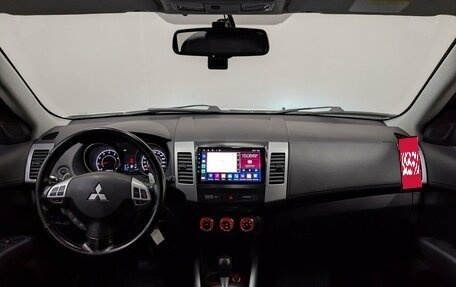 Mitsubishi Outlander III рестайлинг 3, 2011 год, 1 500 000 рублей, 26 фотография
