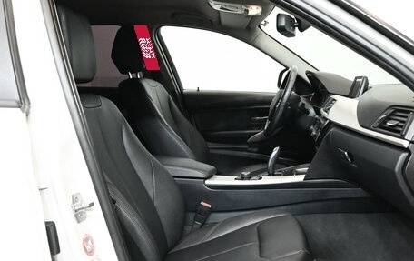 BMW 3 серия, 2015 год, 2 187 500 рублей, 10 фотография